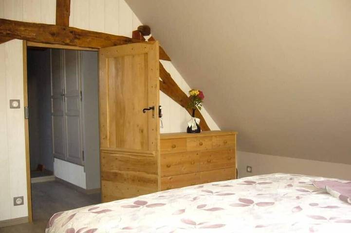 Location de vacances pour 8 personnes, avec terrasse et jardin, animaux acceptés à Douville - 3