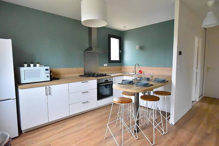 Hôtel pour 4 personnes, avec terrasse et jardin à Vert-le-Grand - 3