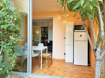 Appartement De Vacances pour 4 Personnes dans Bormes-les-Mimosas, Région de Toulon, Photo 3