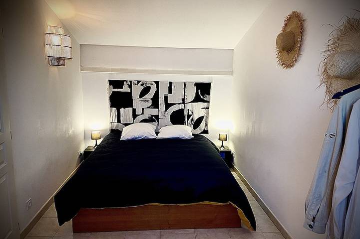 Location de vacances pour 6 personnes, avec jardin et piscine, animaux acceptés dans Prunete - 3