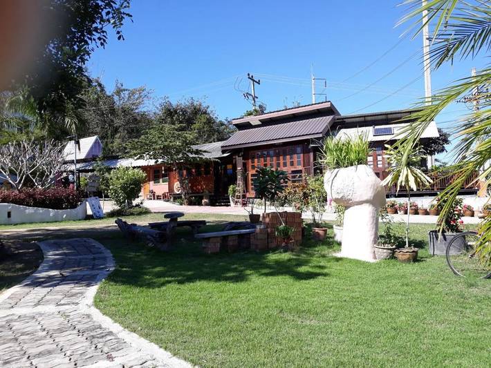 Gîte pour 2 personnes, avec vue ainsi que terrasse et jardin à Pai