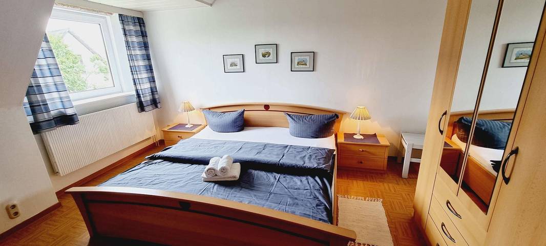 Ganze Ferienwohnung, Floppi-Hansi (1) Og-links in St. Peter-Ording, Eiderstedt