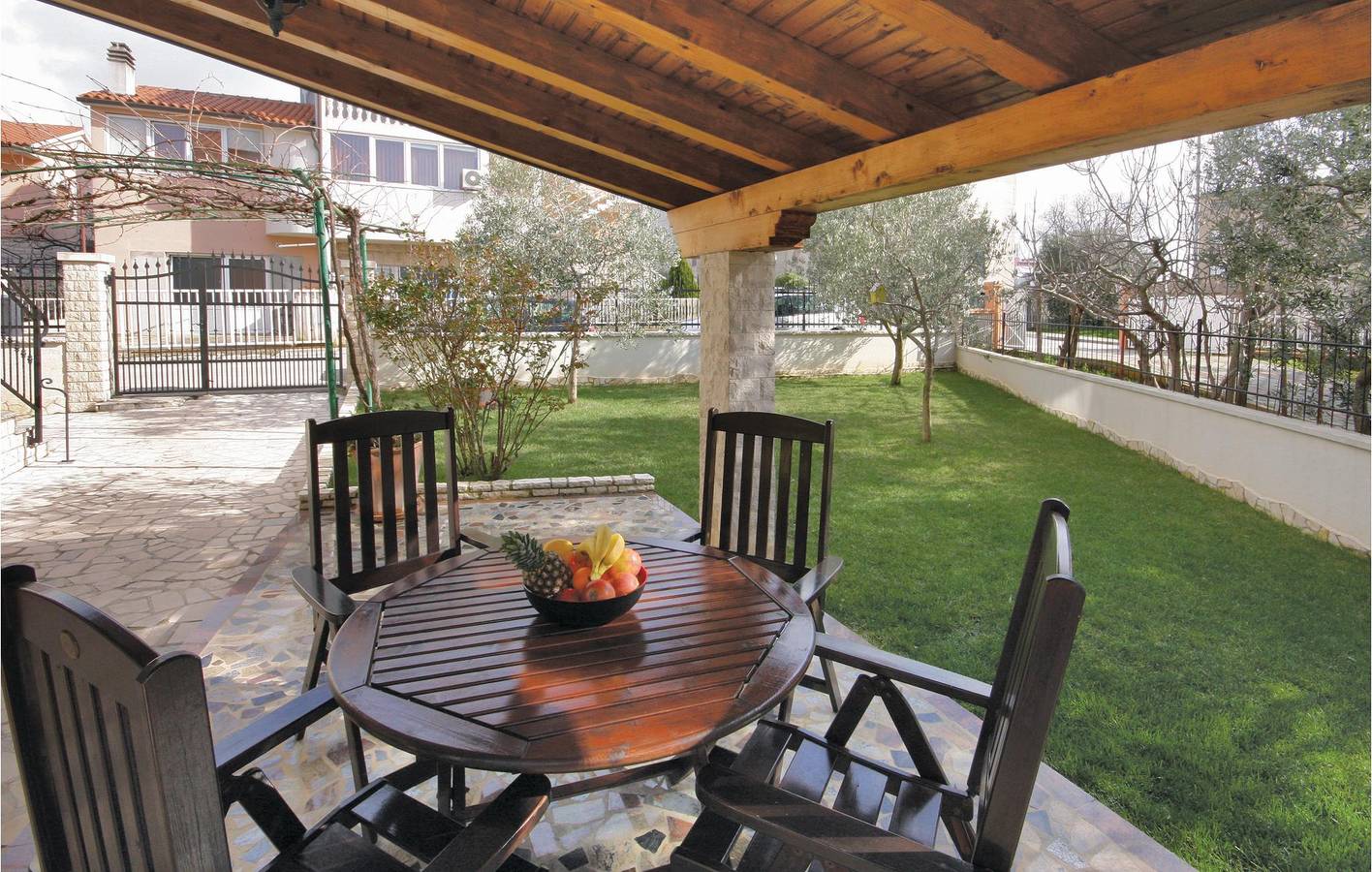 Entire holiday apartment, Holiday apartment for 4 people with terrace in Pula-Medulin, Pula