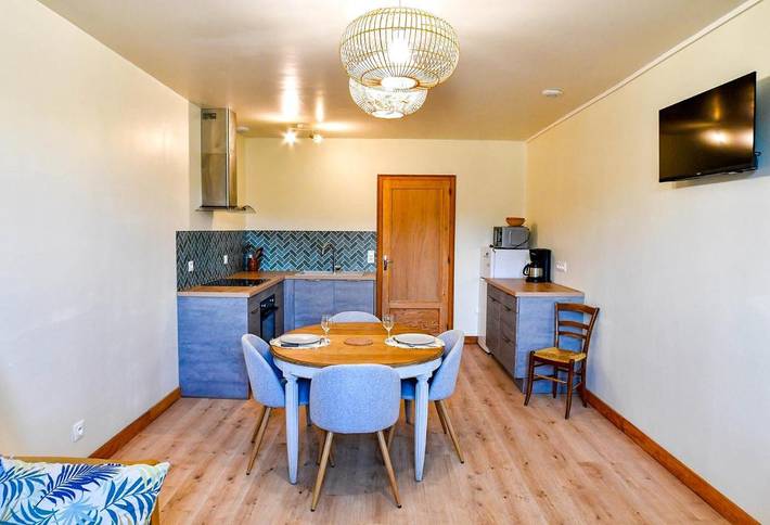 Gîte pour 2 personnes, avec jardin et vue à Prénovel - 4