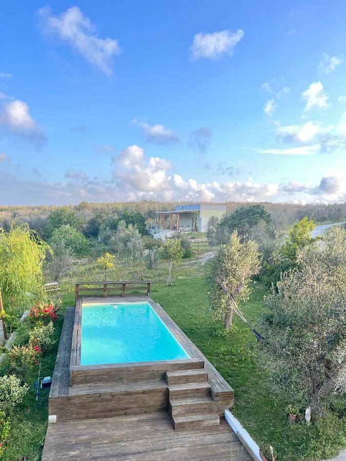 Maison d’hôte pour 2 personnes, avec jardin et piscine ainsi que vue et vue sur le lac dans Région d'Otranto