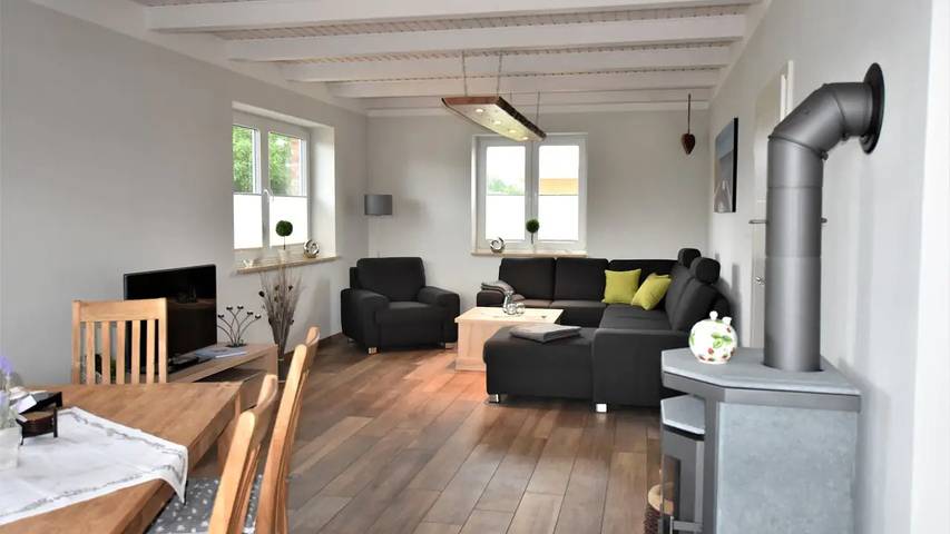 Ferienhaus für 7 Personen, mit Garten und Sauna in Kalkhorst - 2