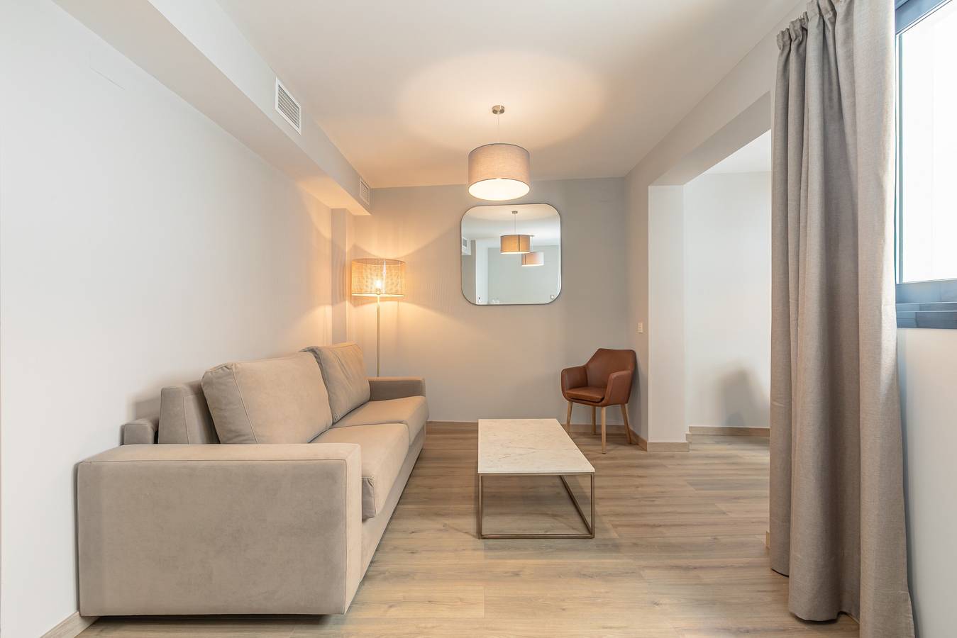 Appartamento intero, B2 Appartamento con vista Cattedrale - Centro città e piscina in Casco Antiguo, Siviglia