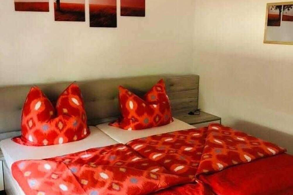 Ganze Wohnung, Ferienwohnung Seenrunde in Möllenbeck, Mecklenburg-Strelitz