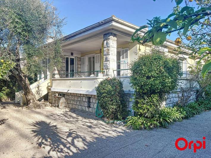 Villa pour 6 personnes, avec jardin et terrasse à Menton