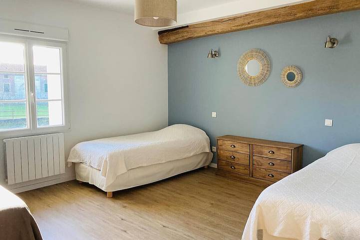 Gîte pour 5 personnes, avec jardin et terrasse à Le Plessis-Placy
