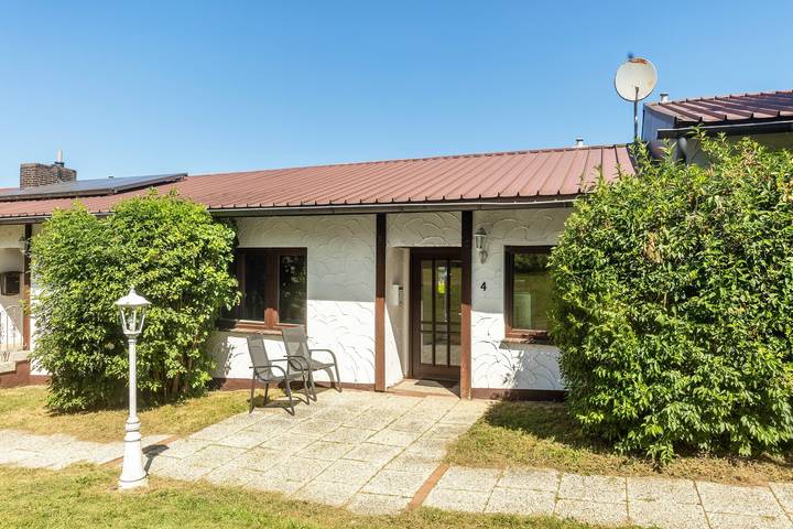 Ferienhaus für 6 Personen, mit Sauna und Garten, mit Haustier