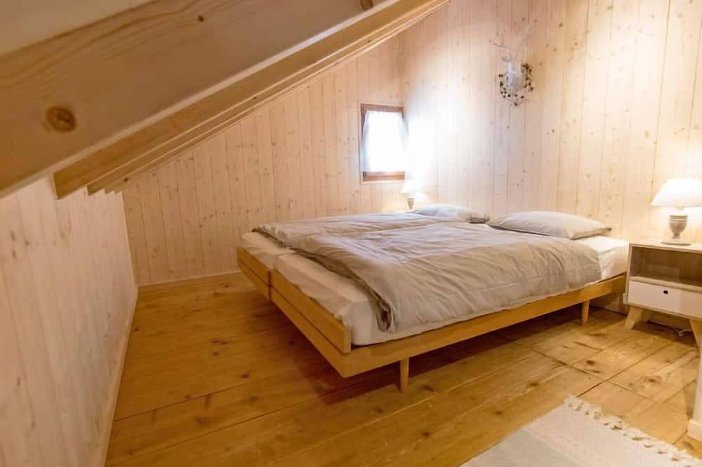 Chalet de la Vue des Alpes by Interhome in Val-de-Ruz, Three-Lakes