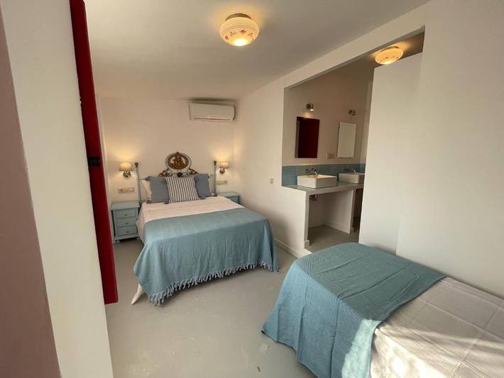 Chalet para 18 personas, con jardín además de piscina y vistas en La Sagra - 2