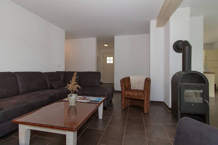 Appartement entier, Strandnahe Lage - Mit Balkon - Kostenfreies WLAN - Sauna - Kaminofen- W4.2 in Müritzer Wiesen, Graal-Müritz