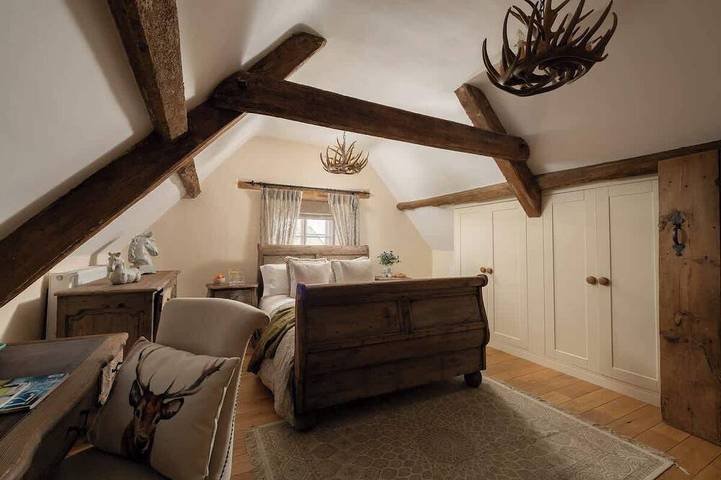 Location de vacances pour 10 personnes, avec jardin ainsi que balcon et jacuzzi à Bibury - 4