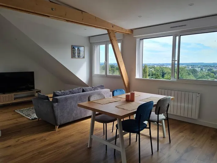 Apartamento de vacaciones para 4 personas, con jardín y vistas - 1