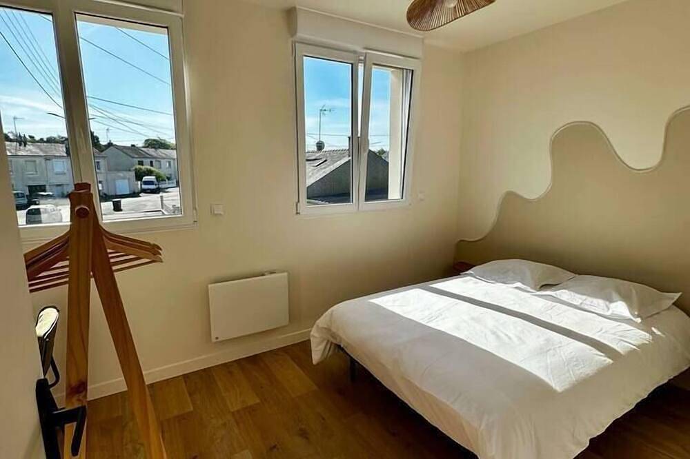 Contemporary house St léonard in Angers, Loire-Tal