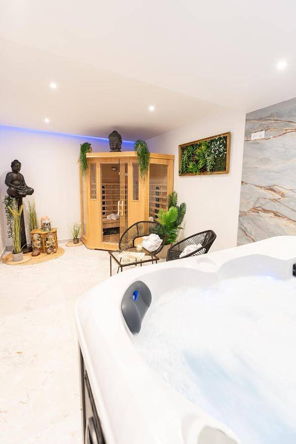 Appartement de vacances pour 4 personnes, avec Jacuzzi et Sauna