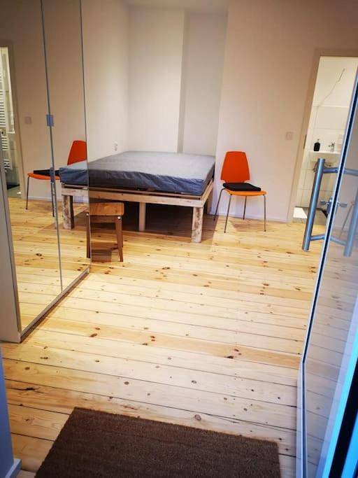 Appartement entier, Kinderklinik, 600m zum Bahnhof 2B in Siegen (Allemagne), Arrondissement de Siegen-Wittgenstein