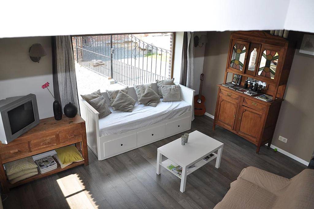 One-Bedroom House in Lessines, Hainaut