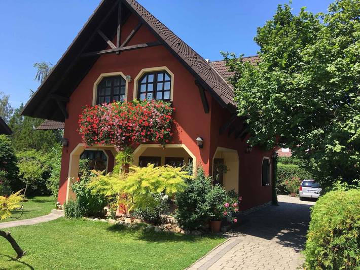 Ferienwohnung für 4 Personen, mit Garten in Siofok