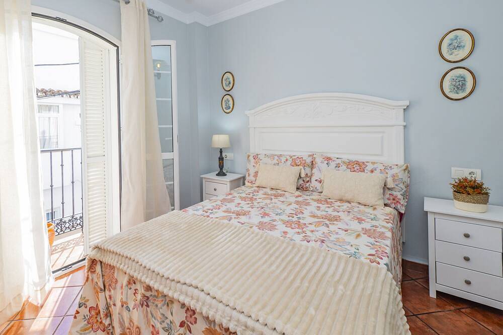 Ganze Wohnung, Cubo's Apartamento Gongora B / Klimaanlage / kostenloses Wlan / städtisch in Alhaurín el Grande, Málaga Provinz