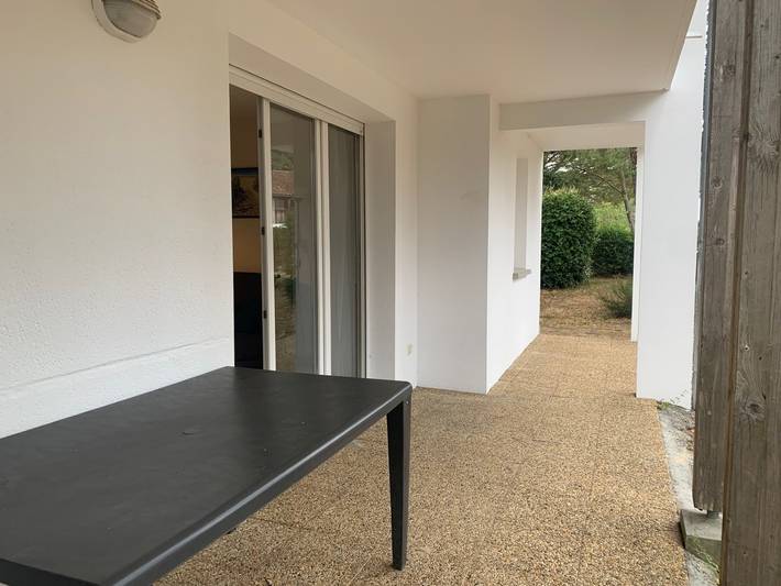 Gîte pour 6 personnes, avec jardin ainsi que piscine et balcon, adapté aux familles à Ondres - 4