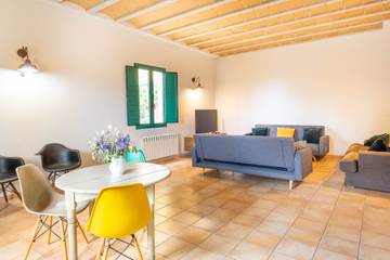 Villa voor 30 Personen in Palafolls, Barcelona Provincie, Afbeelding 3