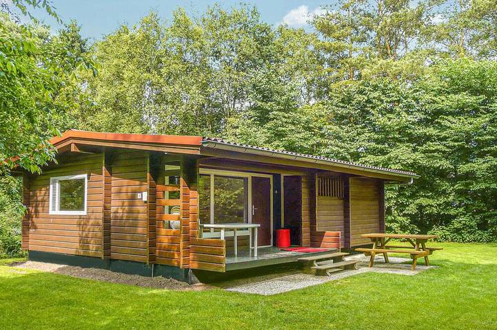 Ferienhaus für 6 Personen, mit Garten