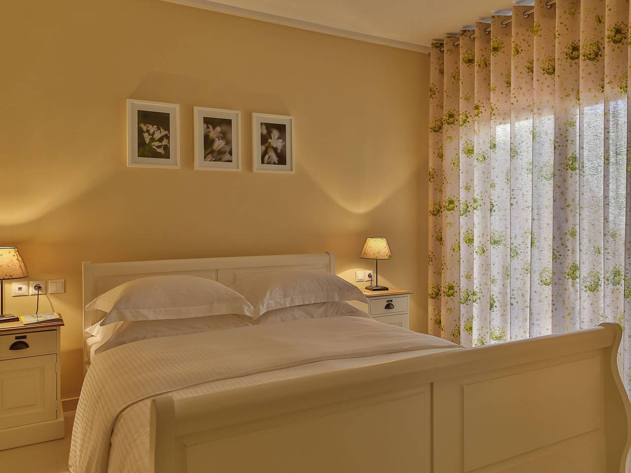 Sagittarius in Kalyvia, Islas Espóradas