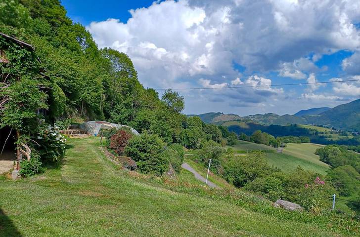 Gîte pour 4 personnes, avec jardin dans Gourge d'Asque