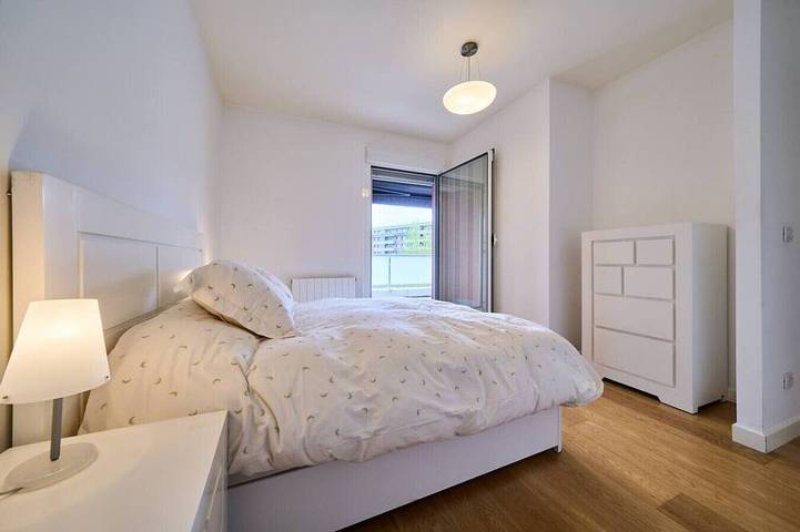 Ganze Wohnung, Family Retreat with Views, Terrace & Parking in Vitoria-Gasteiz, Cordillera Cantábrica