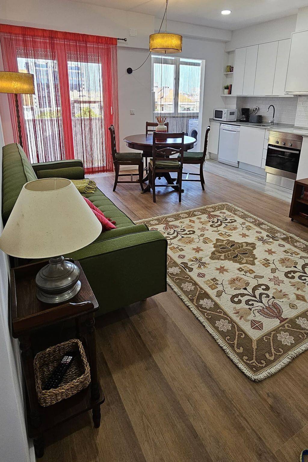 Apartamento inteiro, Wohnung "Benfica Flat" mit Balkon in Lisboa, Costa de Lisboa