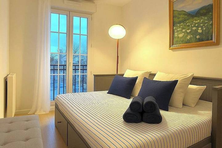 Ganze Wohnung, Family Park - Parking - 6 pers - 5 mn Disney in Bussy-Saint-Georges, Seine-et-Marne