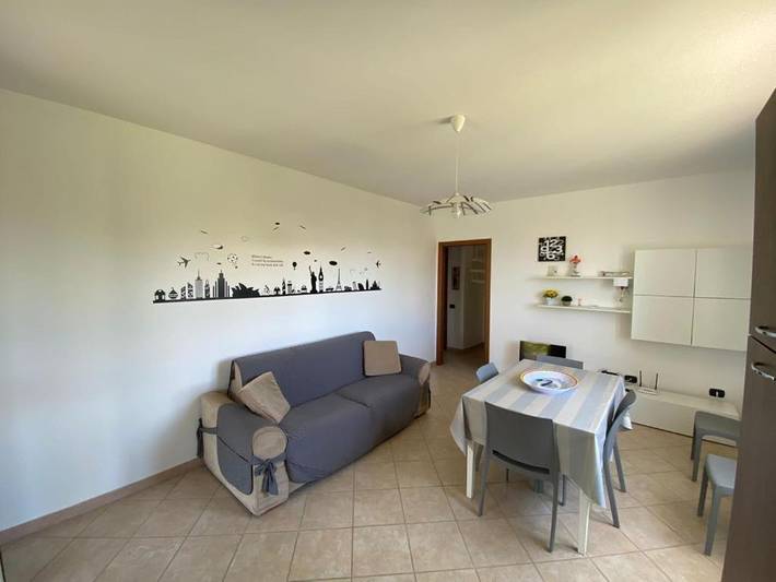 Location de vacances pour 8 personnes, avec piscine ainsi que jacuzzi et jardin, adapté aux familles à Campofelice di Roccella - 4