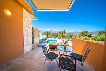 Ferienwohnung für 3 Personen, mit Balkon und Garten in Heraklion