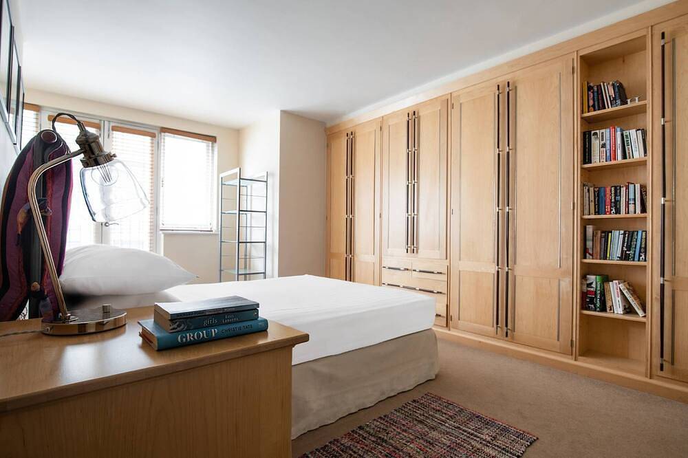 Ganze Wohnung, John's Mews by onefinestay in Camden, London