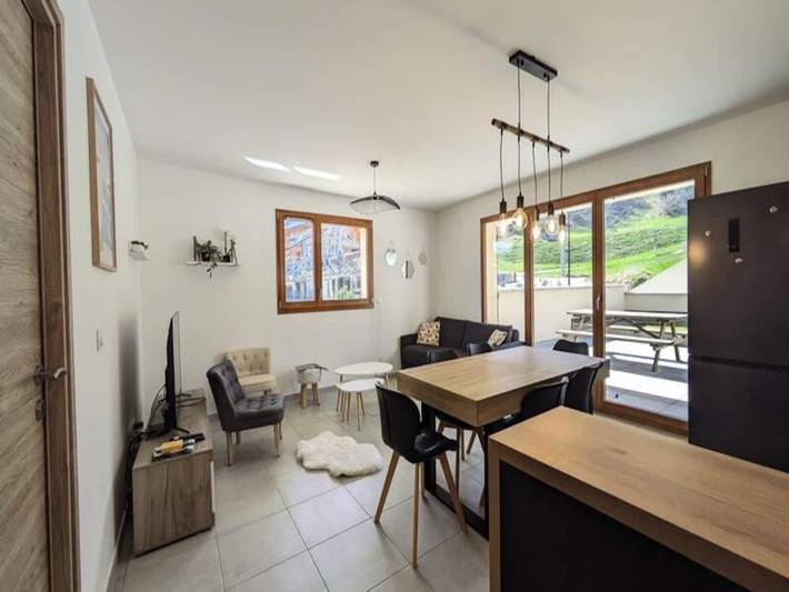 Gîte pour 7 personnes, avec terrasse, adapté aux familles dans Station de la Feclaz le Revard - 3