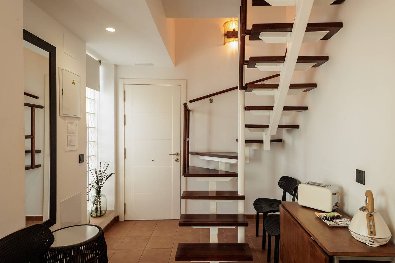 Apartamento entero, Suite Ático Giralda: Piso Alto con Vistas, 2 Dormitorios y Piscina in Casco Antiguo, Sevilla