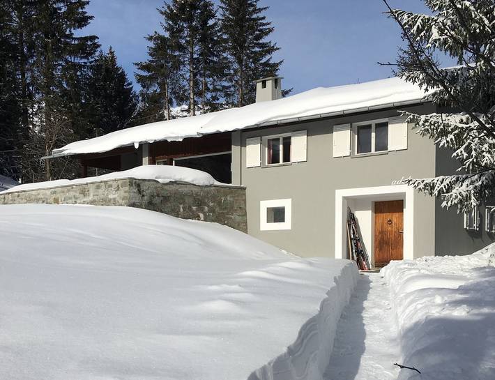 Chalet für 6 Personen, mit Terrasse und Garten in der Lenzerheide