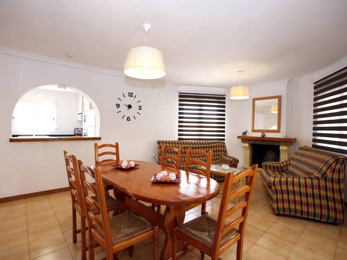 Villa pour 6 personnes, avec terrasse et jardin, animaux acceptés à Dénia - 4