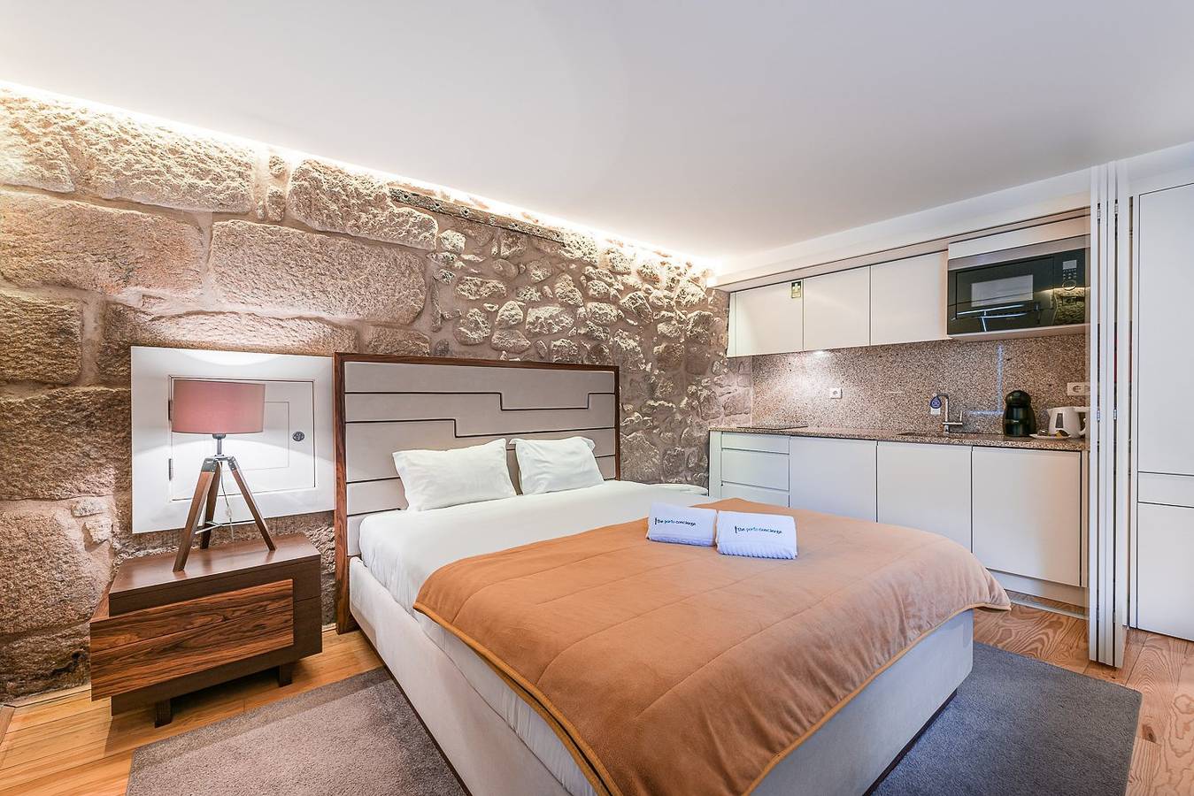 Ganzes Studio, Studio für 2 Personen in Miragaia (Porto), Porto