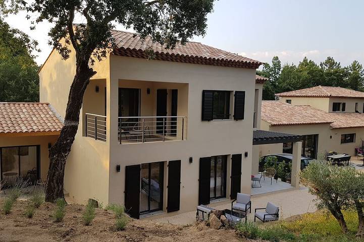 Chambre d’hôte pour 2 personnes, avec jacuzzi et piscine à Le Plan-de-la-Tour - 4