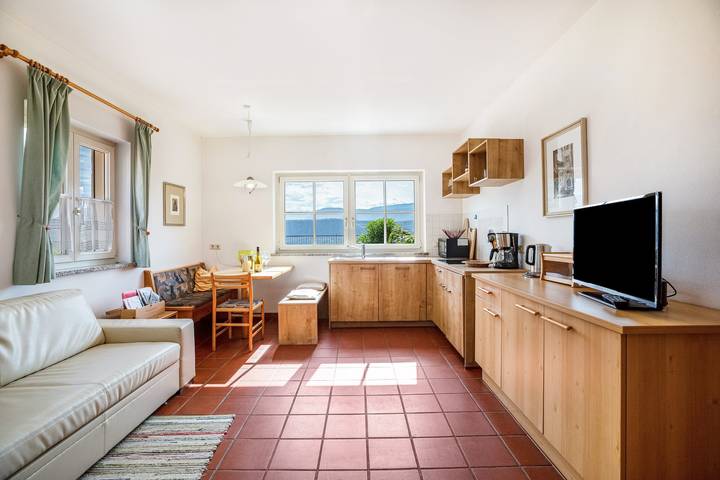 Ferienwohnung für 4 Personen, mit Garten am Kalterer See - 2
