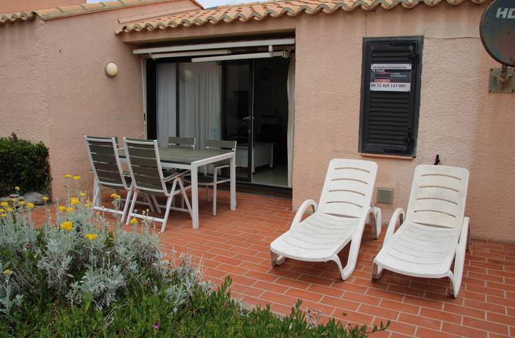 Gîte pour 4 personnes, avec jardin ainsi que terrasse et piscine, animaux acceptés dans Plage Ulysse - 2