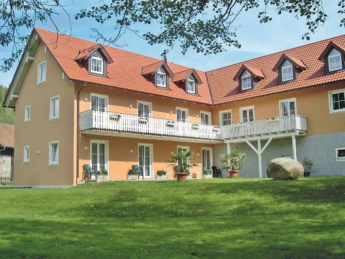 Hotel für 3 Personen, mit Balkon