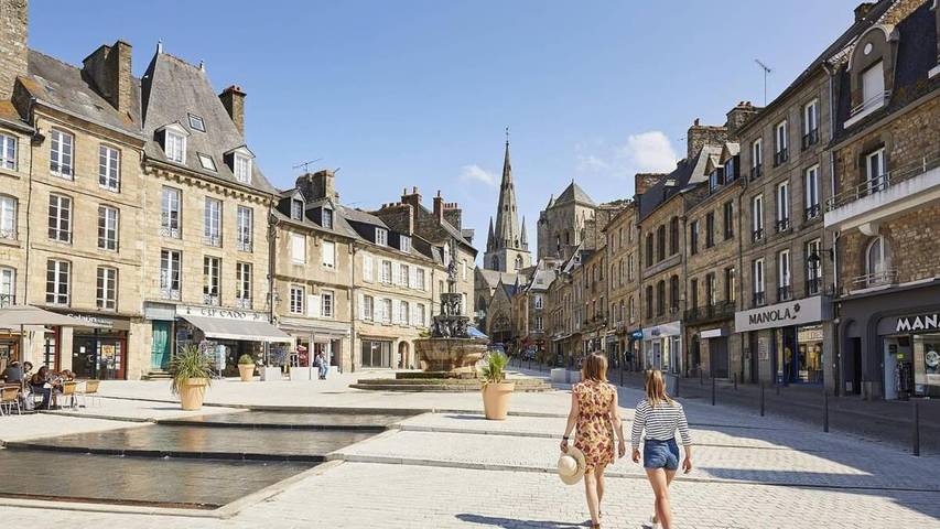 Gîte pour 2 personnes, avec terrasse et jardin à Ploumagoar - 3