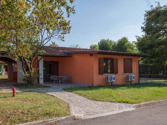 Bungalow für 6 Personen, mit Kinderpool in Gardasee-Lombardei - 3