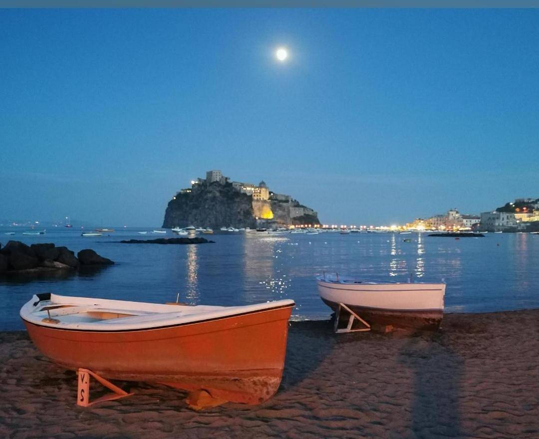 Appartamento intero, One-Bedroom Apartment in Spiaggia dei Pescatori (Ischia City), Ischia Città