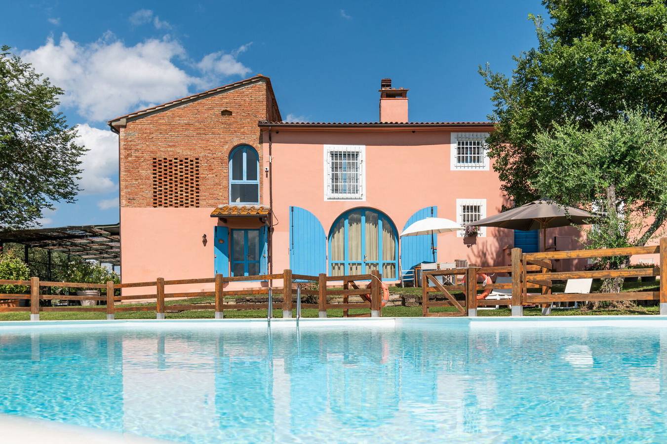 Agriturismo le Due Querce - Salvia Verde in Cerreto Guidi, Firenze province